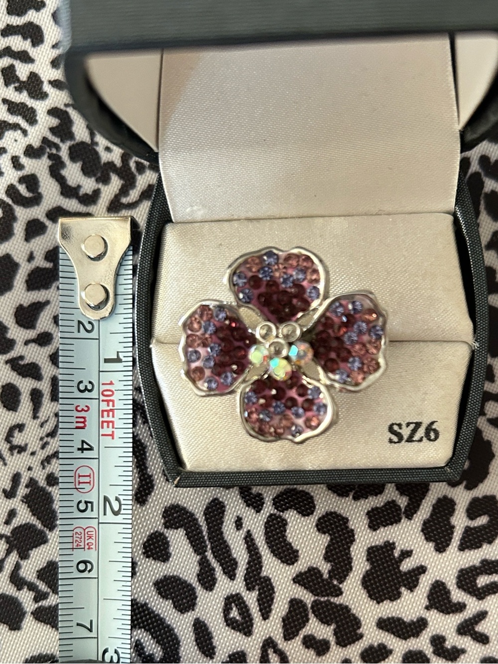 Purple Amethyst Flower Ring • Floral Cluster Purple Crystal Flower Ring - Size 6 - Picture 7 of 11
